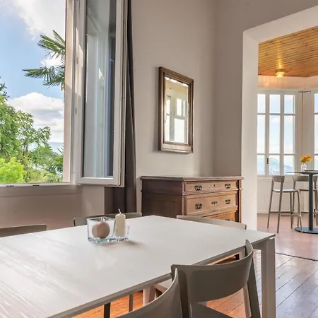 Perondi Apartment Stresa