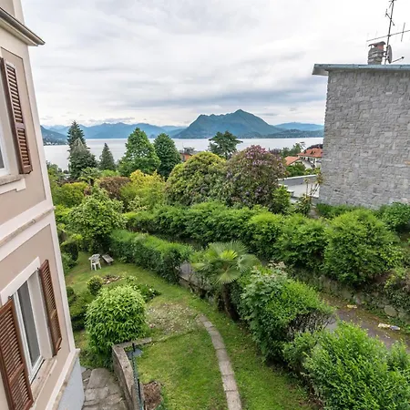 Perondi Apartment Stresa
